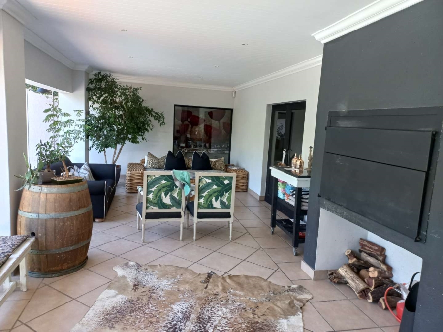 5 Bedroom Property for Sale in Keidebees Northern Cape